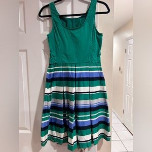 Banana Republic A Line Striped Bottom Dress - Size 4 - Retro look